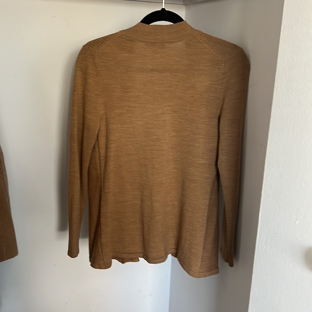 Cardigan - Picture 5 of 5